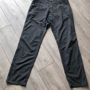 Lululemon commission pant
